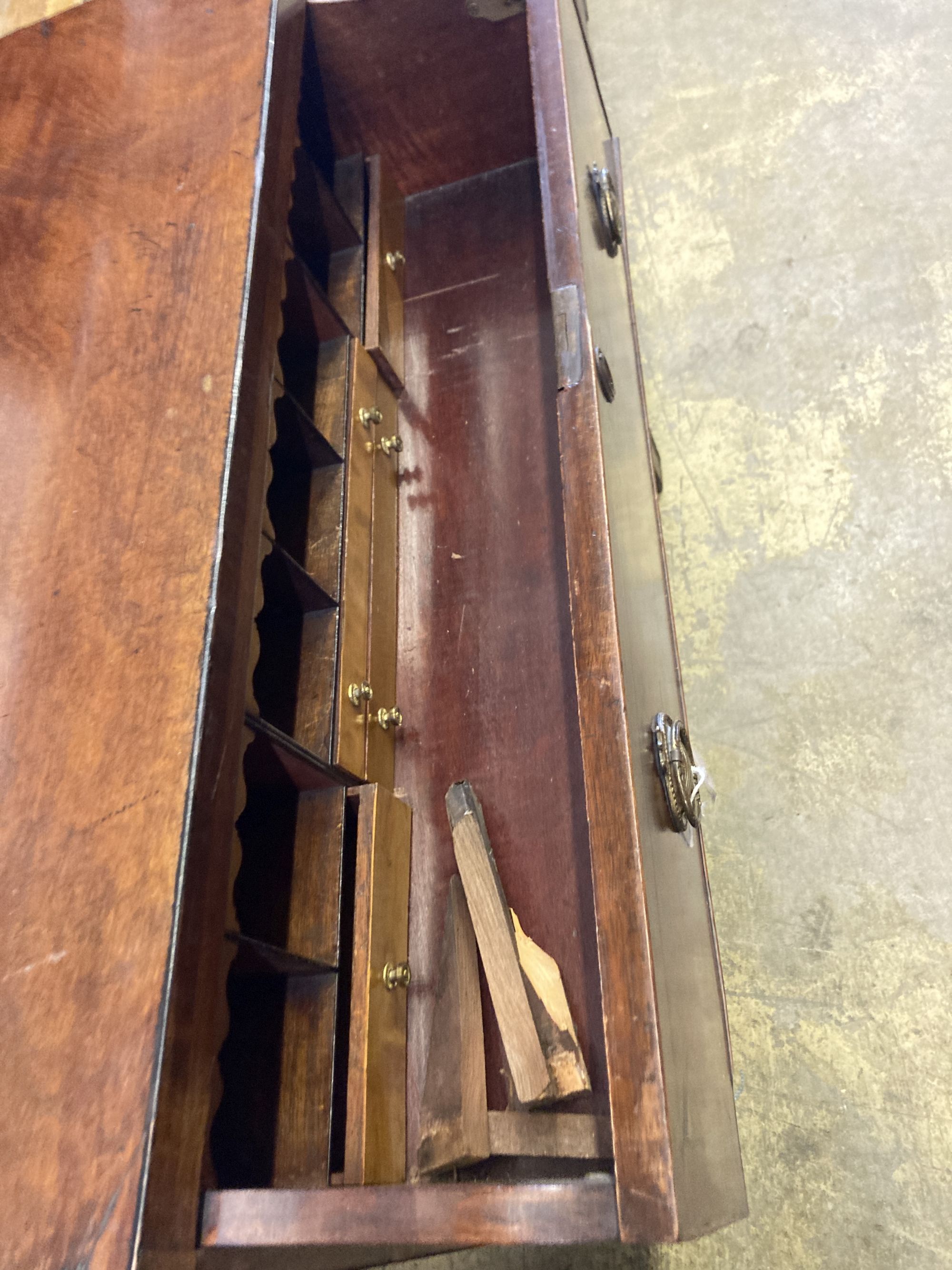 A Regency mahogany secretaire chest, width 90cm, depth 44cm, height 105cm